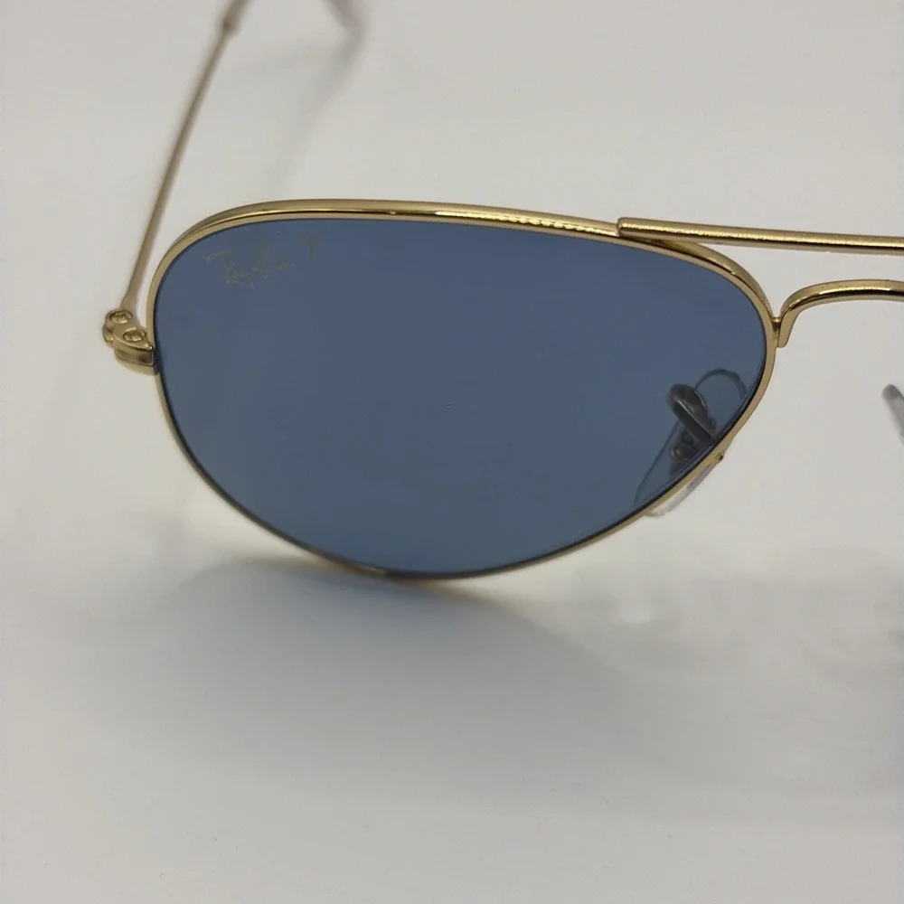 Ray-Ban Sunglasses RB3025 Aviator Flash Gold Frame Blue Flash Lenses 55 Unisex